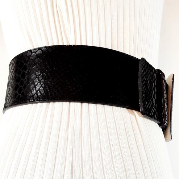 BCBGMaxazria Vintage Wide Black Snake Embossed Faux Leather Belt Size Small main image 11